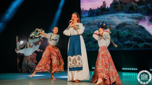 Праздничный концерт, посвященный международному женскому дню “Родные, любимые нежные…”