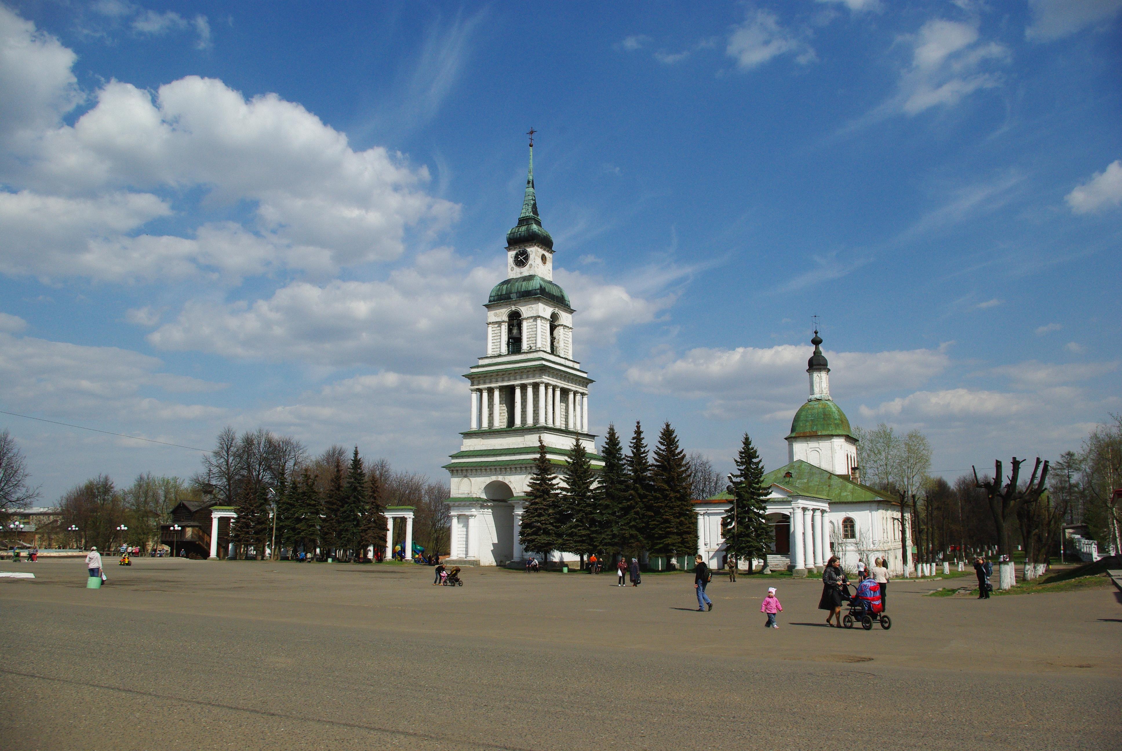 Архитектурный ансамбль центральной площади г. Слободского